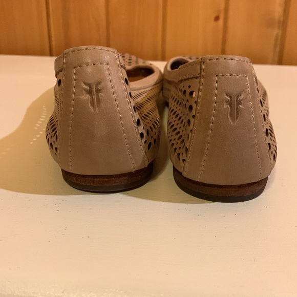 Frye Sandals - Picture 3 of 3